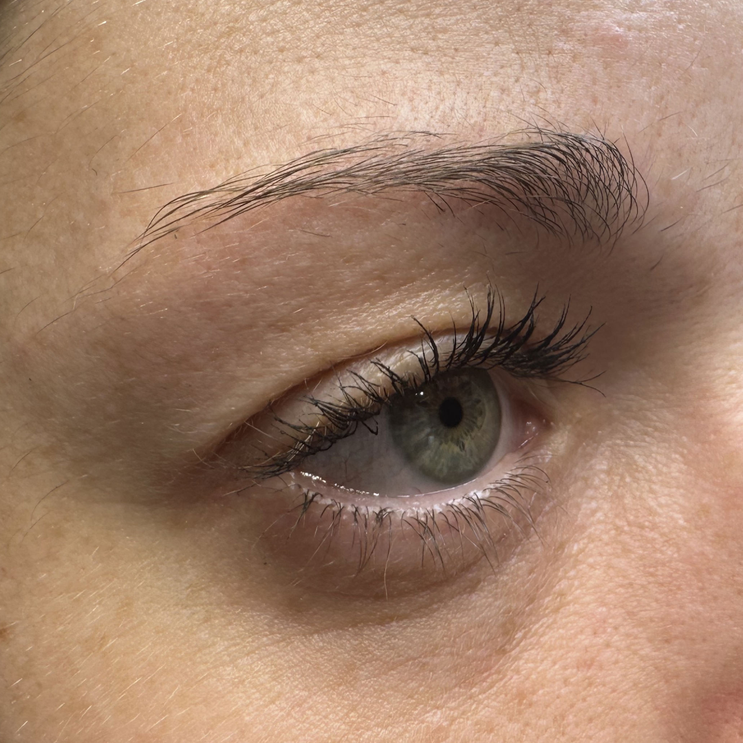 AVANT DERMO SOLUTION SOURCILS