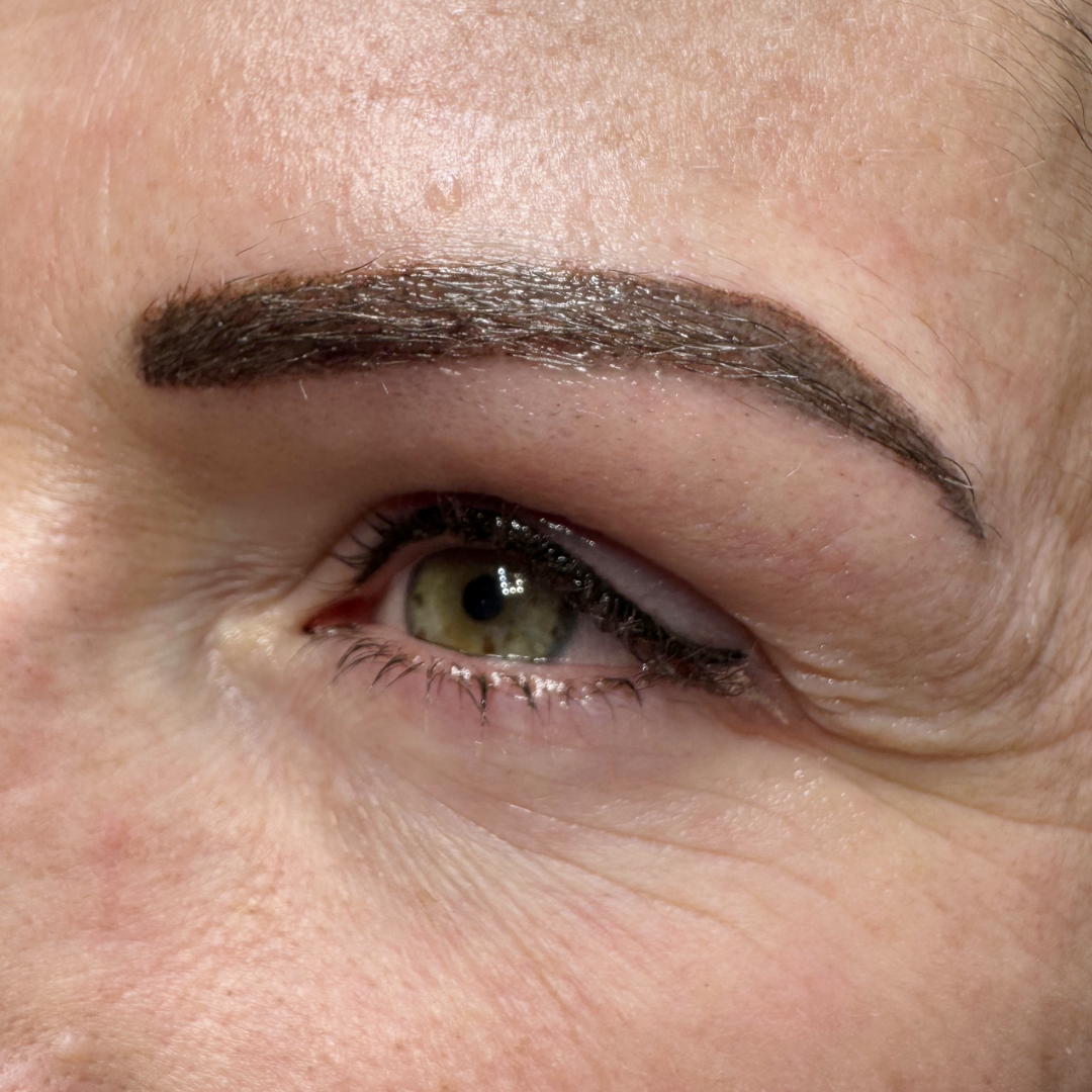 apres maquillage permanent des sourcils