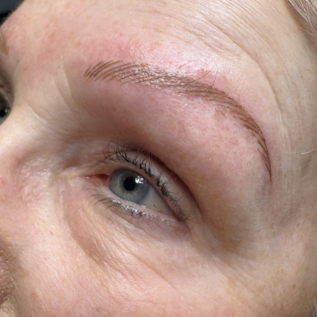 apres maquillage permanent des sourcils